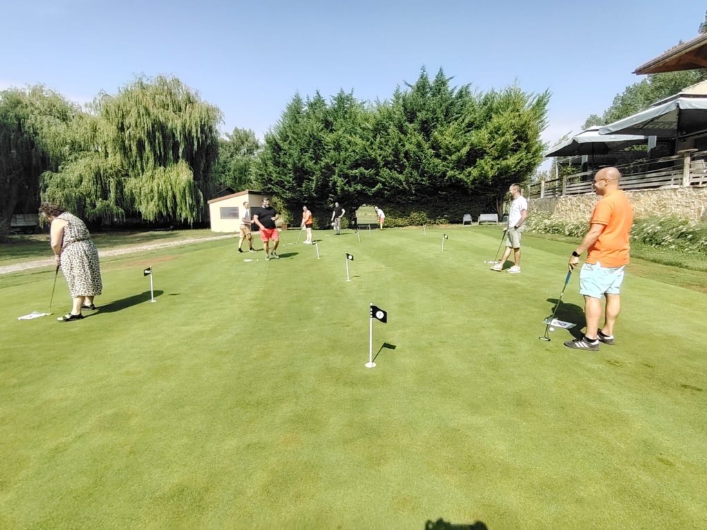 Mon Courtier Expert - Réunion Golf 5